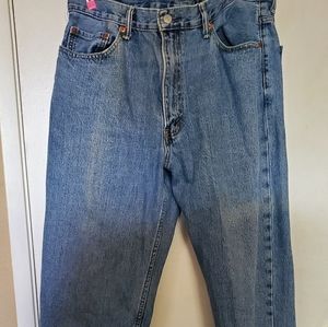 Preowned LEVI's 550 Size 38 x 32